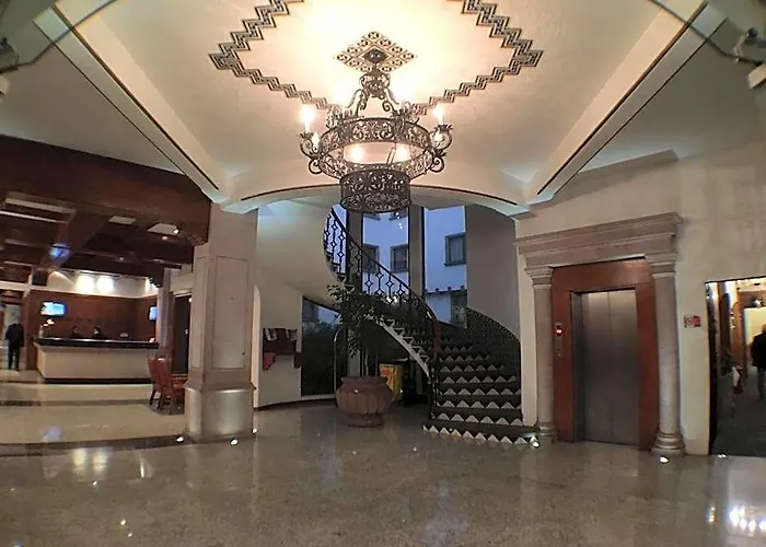 Hotel Maria Cristina 4*