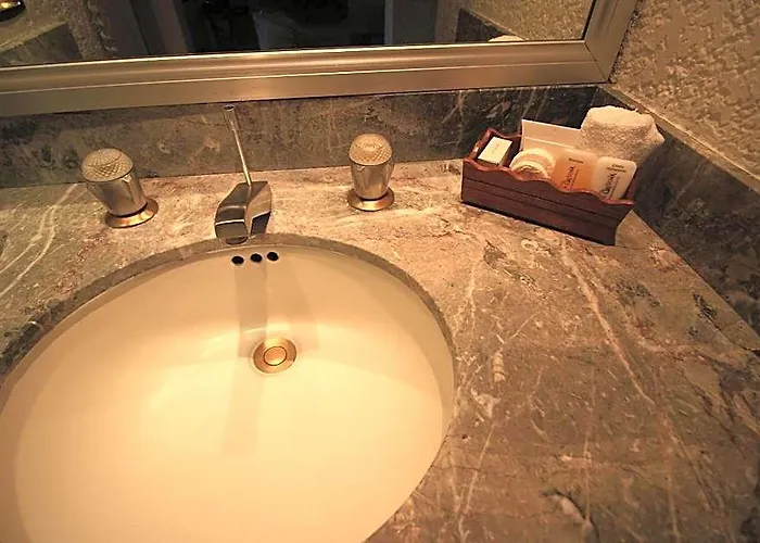 Maria Cristina Hotel 4*