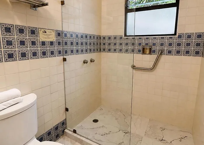 Hotel Maria Cristina 4*